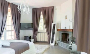 Suite Apartment in Luxury Villa by Alterego